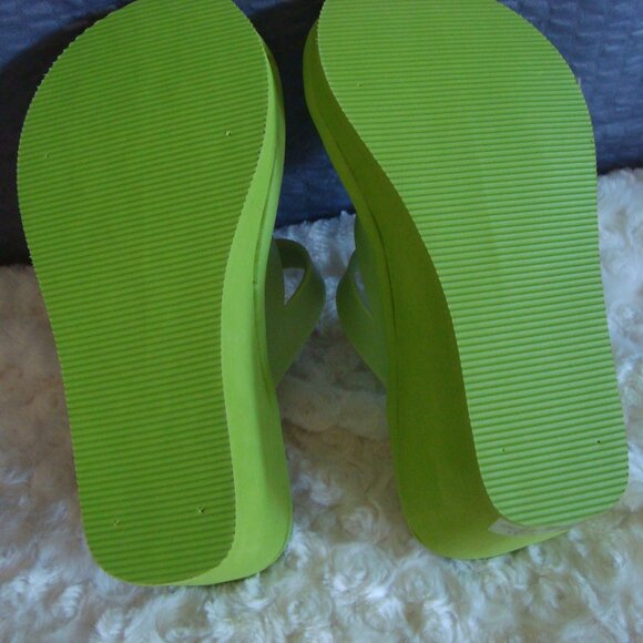 New Colin Stuart Platform Foam Wedge Flip Flop Sandals Green Size 5 - Picture 6 of 9
